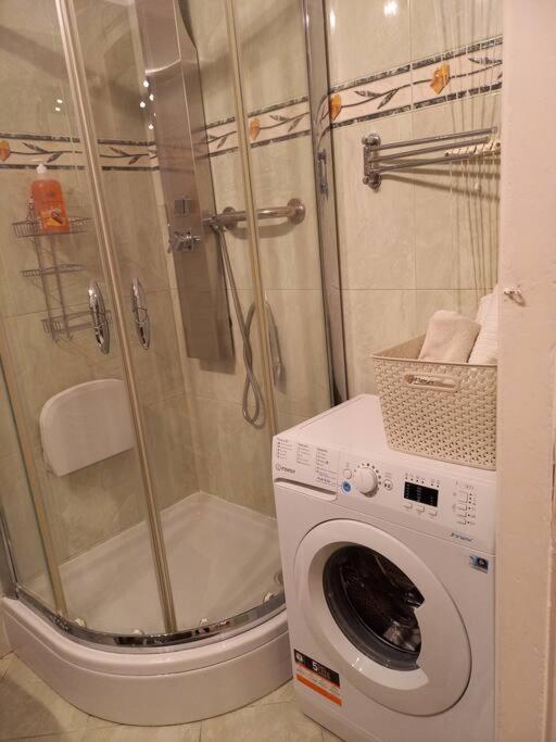 Apartamenty - Mi Stare Miasto Varsó Kültér fotó