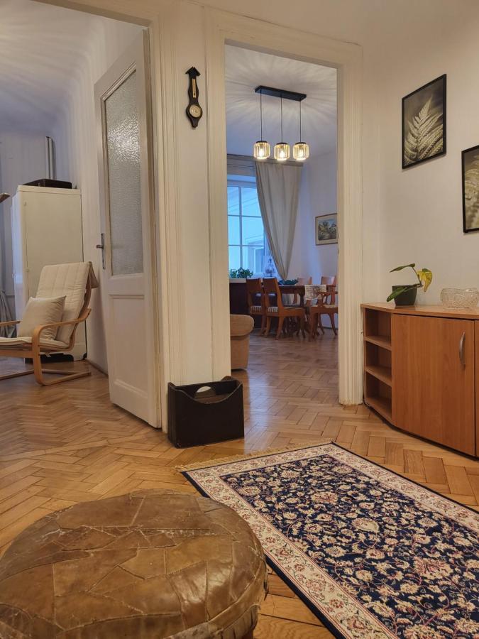 Apartamenty - Mi Stare Miasto Varsó Kültér fotó